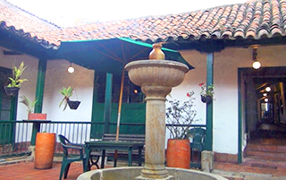 BIBLIOTECA CANDELARIA